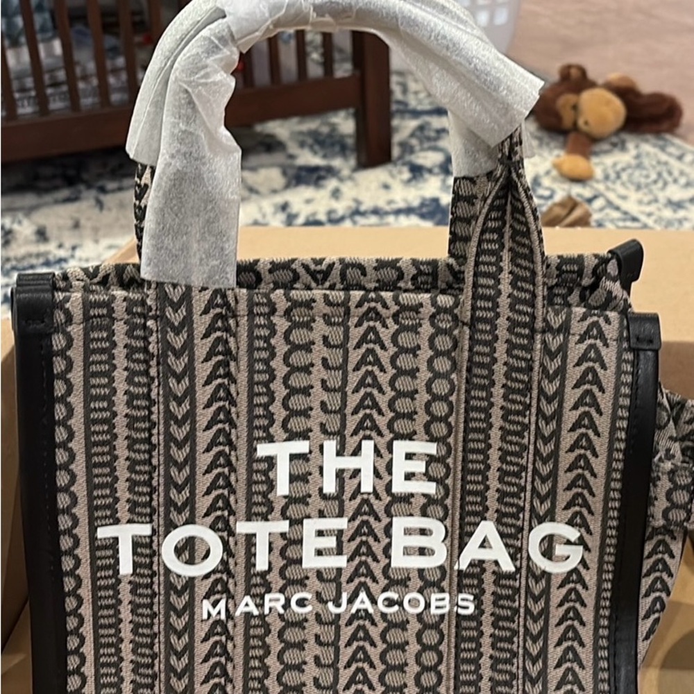 Marc Jacobs Beige and Black Patterned The ToteBag